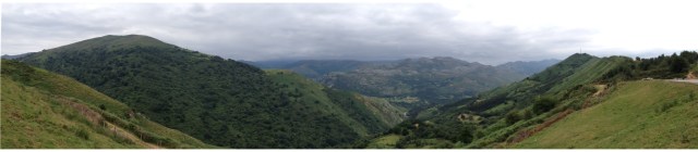 Panorámica del entorno de la Cueva de El Soplao